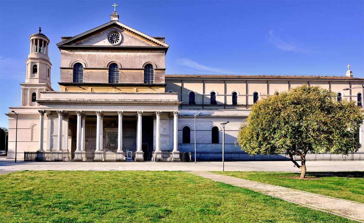La Casa Alla Basilica โรม ภายนอก รูปภาพ
